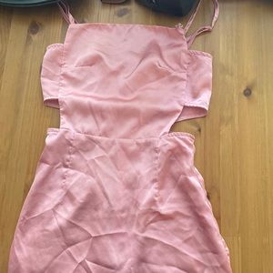 PRETTY LITTLE THING DRESS